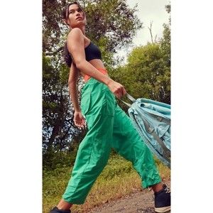 FP MOVEMENT Olive Fly By Night Pants Cargo Pants Oversized Free People Green S P